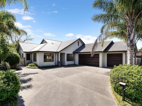 12 Shalimar Place, Huntington