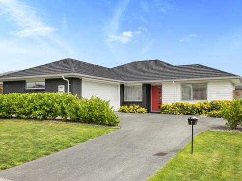 7 Larmer Drive, Kumeu