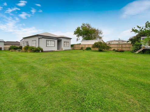 137 Fairfield Road, Hawera