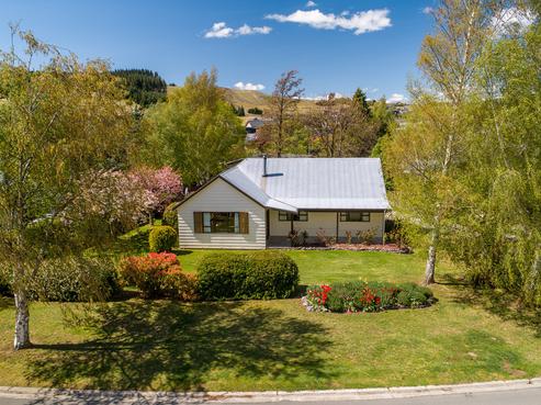 6 Kowhai Drive, Wanaka