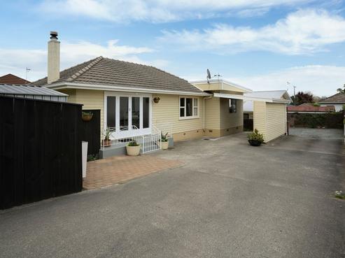 1/296 Annesbrook Drive, Annesbrook