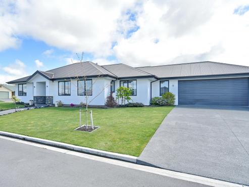 1 Peter Place, Rangiora