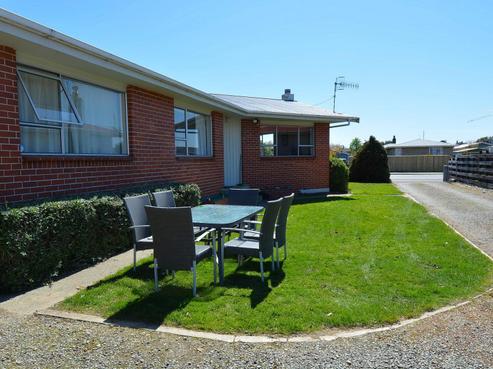 233 Tramway Road, Strathern