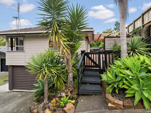 119 Weatherly Road, Torbay