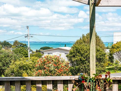 35 Tetley Road, Surfdale