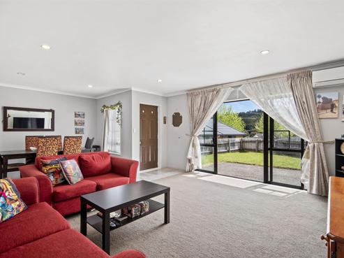 3/11 Roanoke Way, Albany