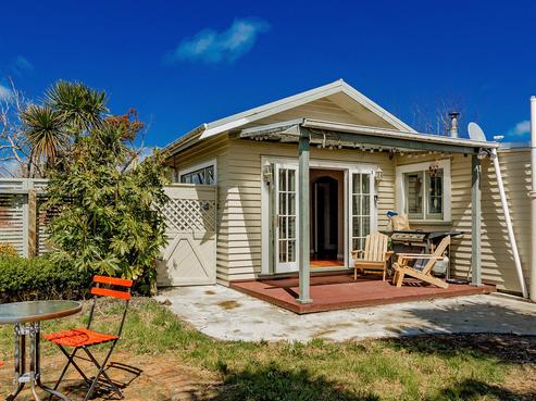 25 Gladstone Street, Westport