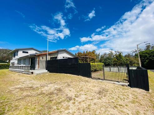 107 Marram Place, Matarangi