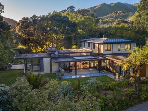 69 Aston Road, Waikanae