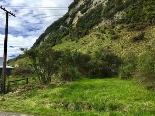 20 Horncastle Crescent, Karamea