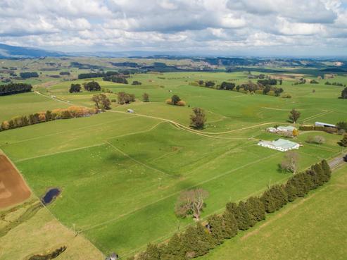 2522 Kimbolton Road, Cheltenham