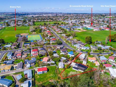 35 Nile Road, Kelston