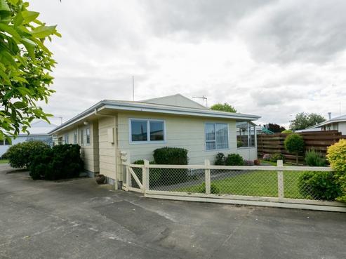 1/22 Oxford Street, Taradale