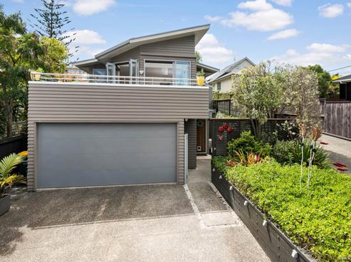 19A Channel View Road, Campbells Bay