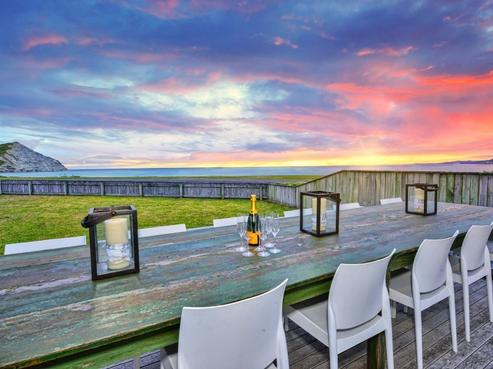 215 Newcastle Street, Mahia
