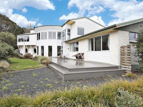 96 Black Road, Otatara