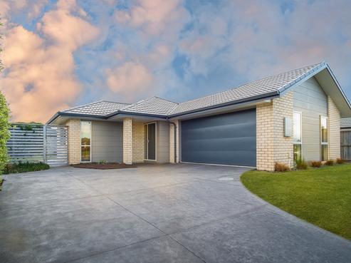 21 Faringdon Boulevard, Rolleston
