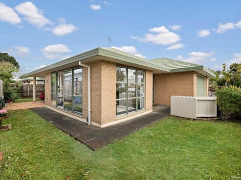 16A Walton Street, Red Beach