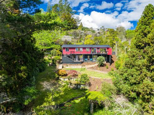 127 Memorial Drive, Parahaki