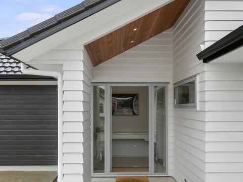 24 Pengover Avenue, Leamington