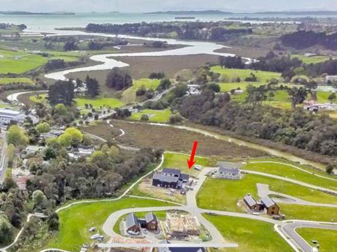 20 Woodlanding Road, Whitford