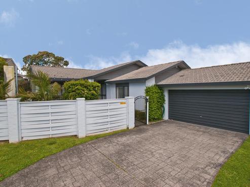 62 Golfland Drive, Golflands