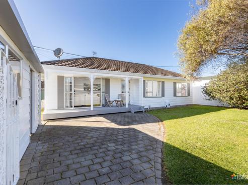 36A Sladden Street, Naenae