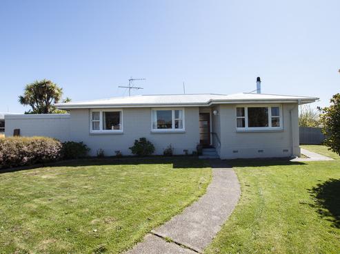 3 Kinmont Crescent, Newfield