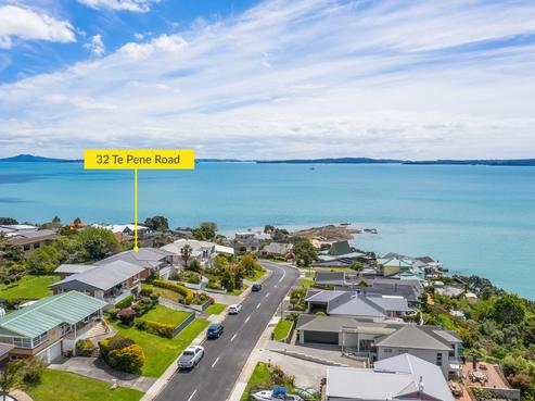 32 Te Pene Road, Maraetai
