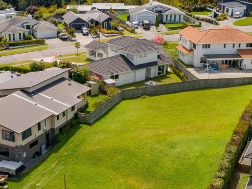 5 Coprosma Crescent, Waipahihi