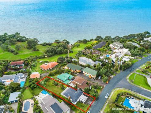 65 Churchill Road, Murrays Bay
