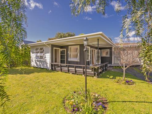 19 Catherine Crescent, Whitianga