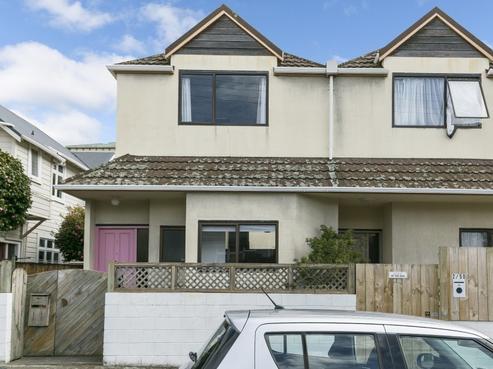 1/50 Rintoul Street, Newtown
