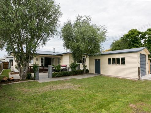 714 Lumsden Road, Akina