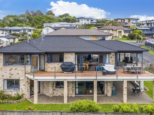 49 Grovenor Drive, Orewa