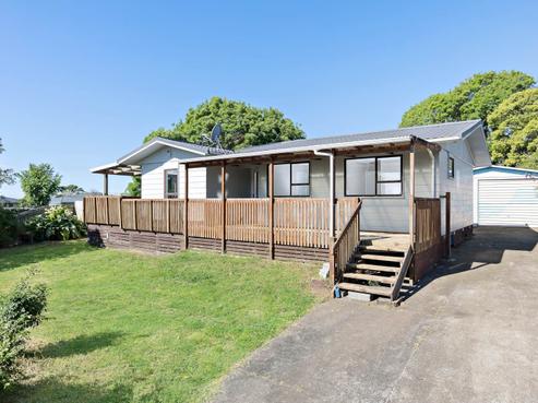 47 Sikkim Crescent, Clover Park