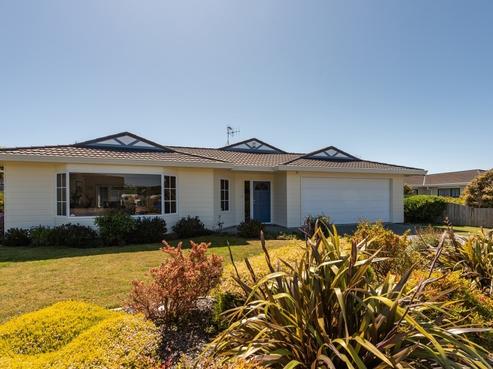 11 Beach Haven Place, Paraparaumu Beach