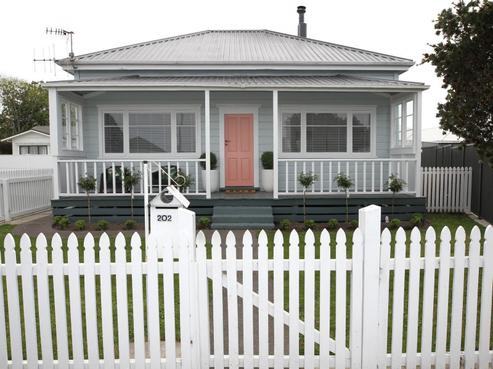 202 Main Road, Clive