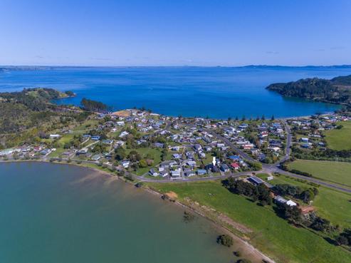 4 Marchant Road, Mangonui