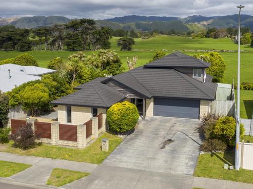 78 The Drive, Paraparaumu Beach