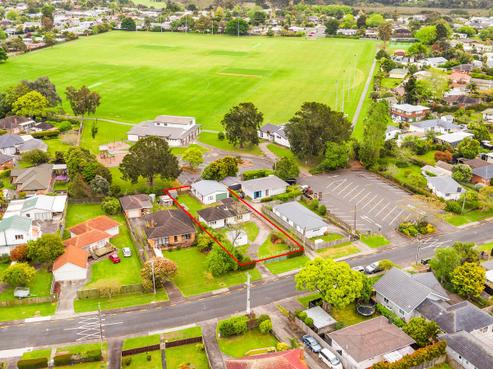 43 Neil Avenue, Te Atatu Peninsula