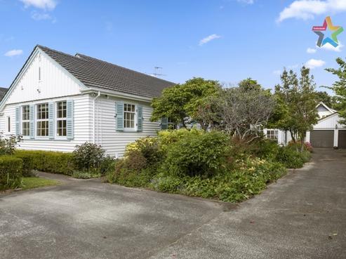 68 Woburn Road, Woburn