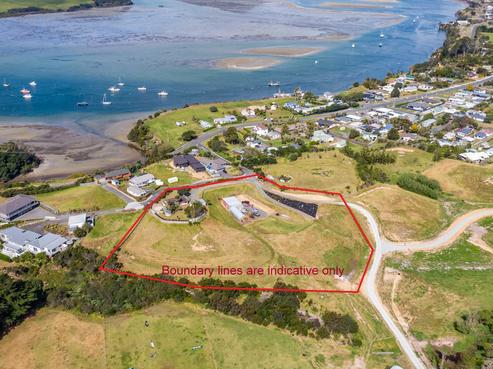 12 Harrys Lane, Pukenui