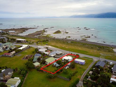99 South Bay Parade, Kaikoura