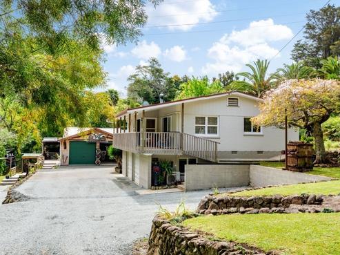 130 Western Hills Drive, Kensington
