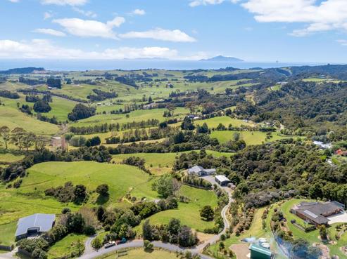 7 Wairimu Way, Waipu