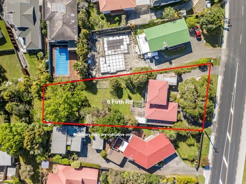 6 Firth Road, Torbay