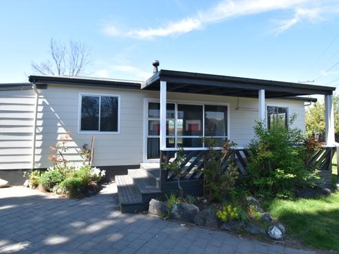 16 Mackenzie Drive, Twizel