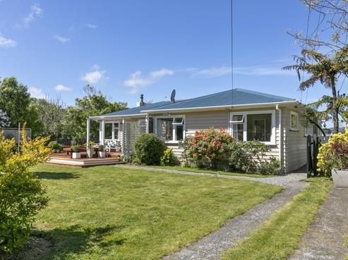 102 Normandale Road, Normandale