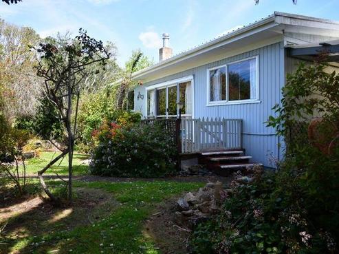 91 The Centre, Waipu
